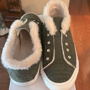 Olive green /easy style